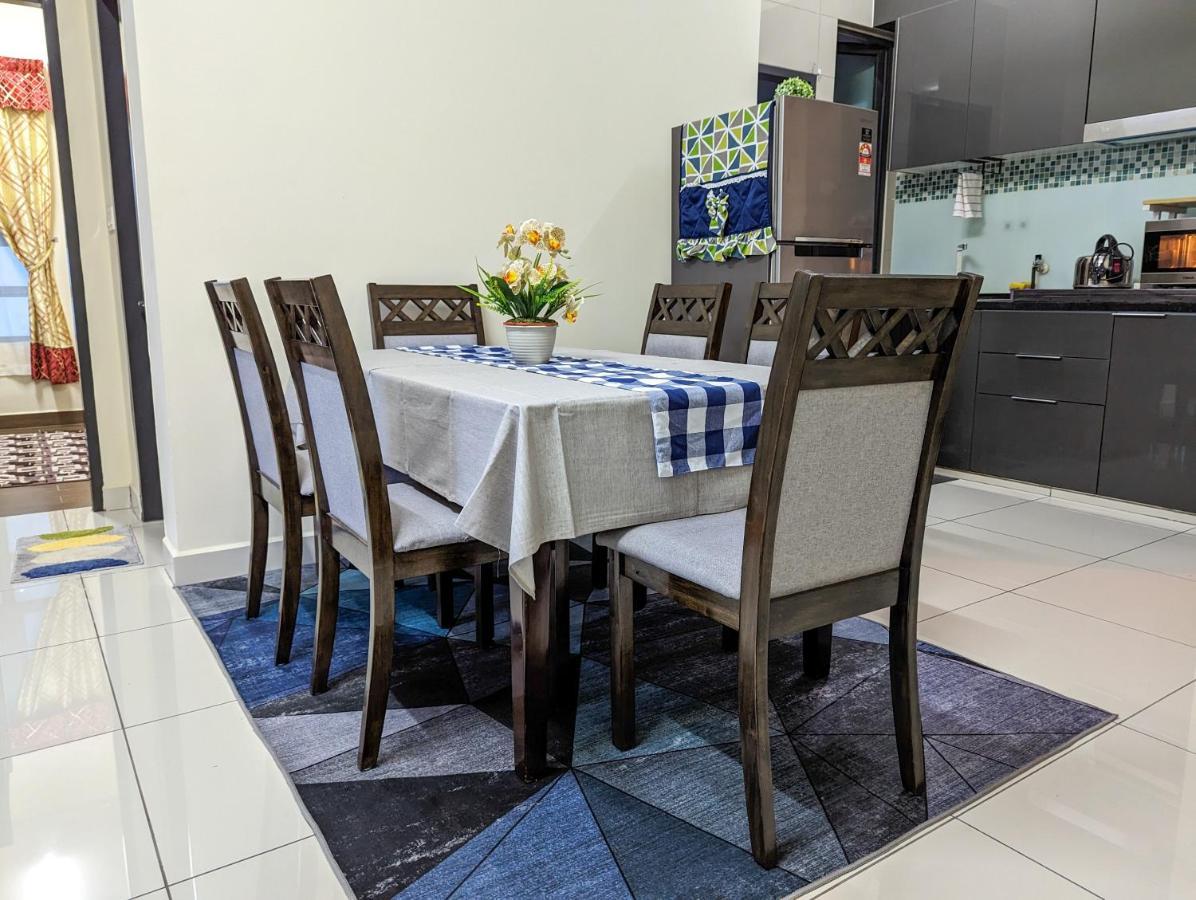Az Homestay Putrajaya Eksteriør bilde